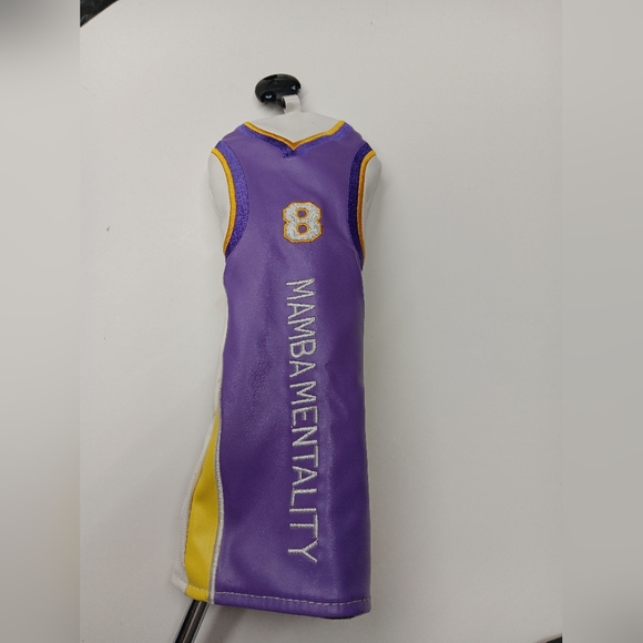 Kobe Bryant #8 Mamba Mentality Hybrid Headcover Golf. Excellent new condition. - Picture 1 of 4